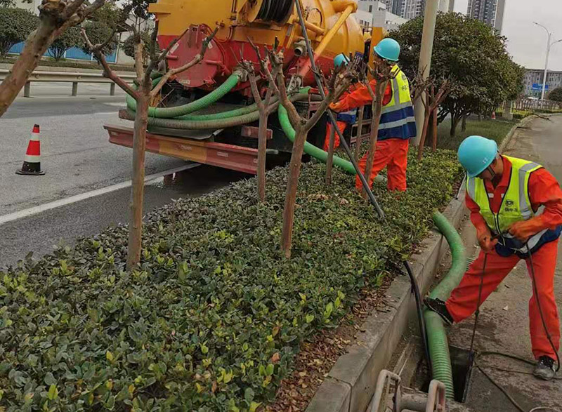 集美市政管道清淤